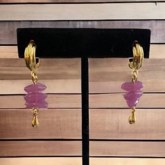 Avon Jewelry - Vintage Avon Versatile Style Hoop Earrings Faux Amethyst Gold Tone 1992 Dangle